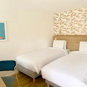 Kyriad - Mandelieu Hotel